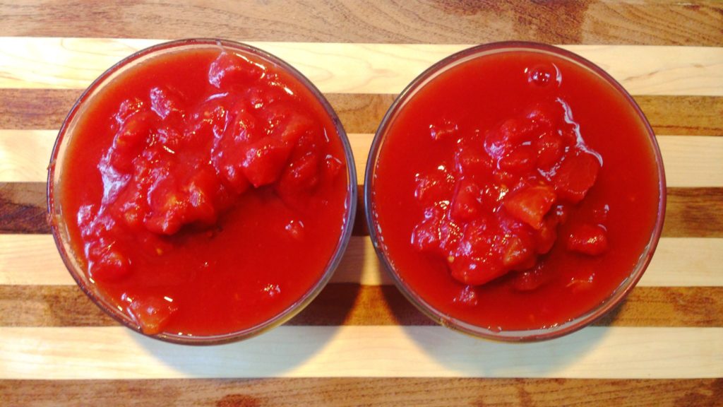 Chili ingredient: tomato